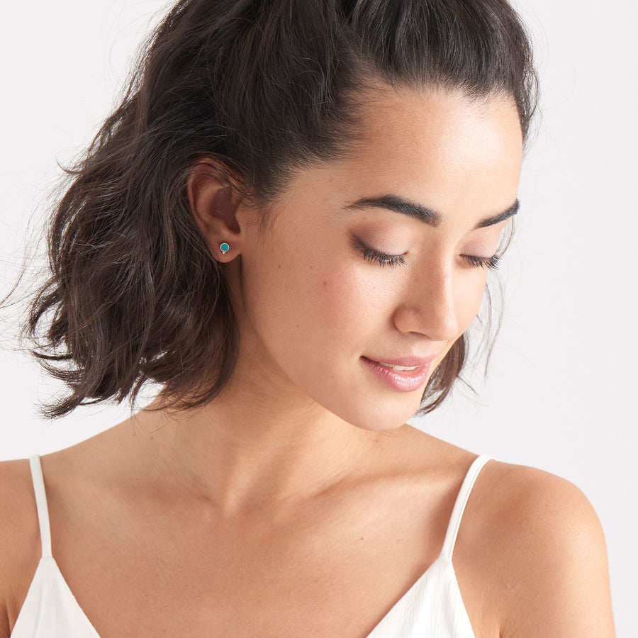 Clous d'oreilles Nacre de Perle ou Turquoise