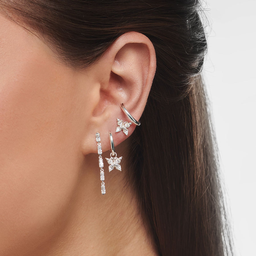 Boucle d'oreille unique pierres blanches argent