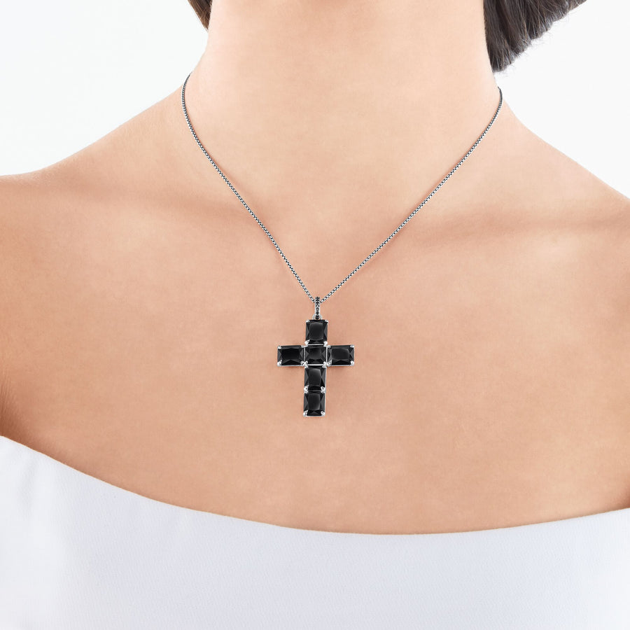 Pendentif croix pierres noires