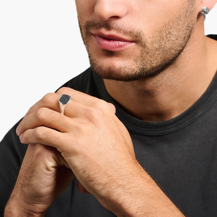 Bague avec des pierres noires argent